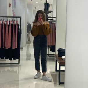 Meet your Posher, Addie